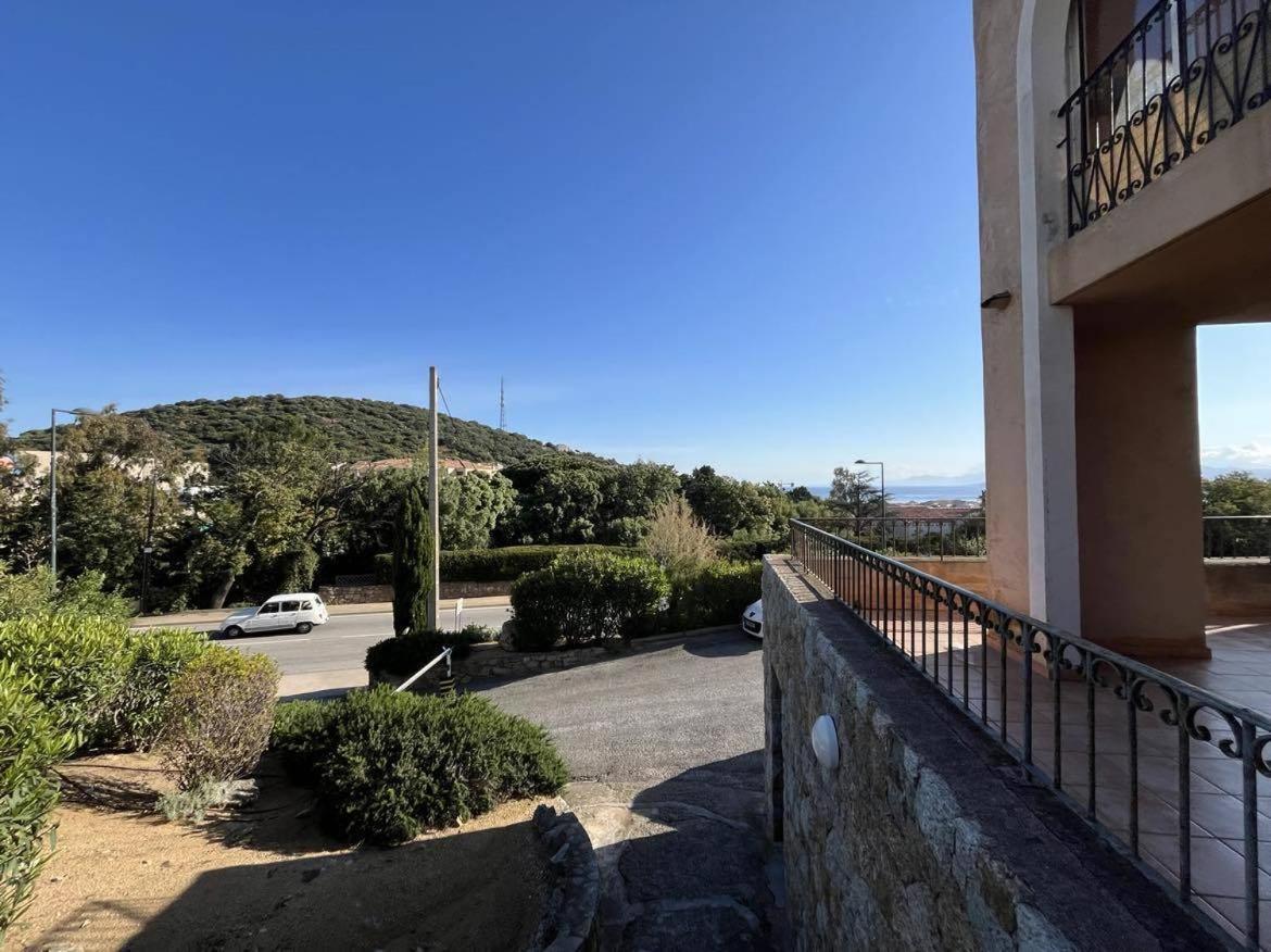 Appartement Cala Di Mare L'Ile Rousse Exterior photo